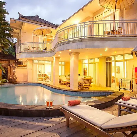 Pariliana Hotel